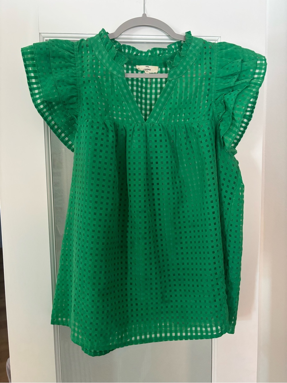 entro Green Eyelet Ruffle Sleeve Blouse